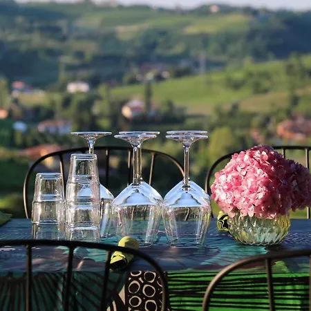 فندق مبيت وإفطار Bella Piemonte نيتسا مونفيراتو