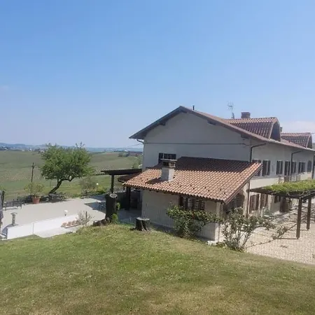 Bella Piemonte Bed & Breakfast 3*